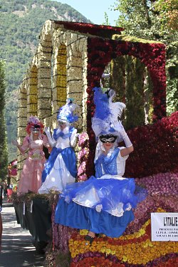 festival chariot flowers