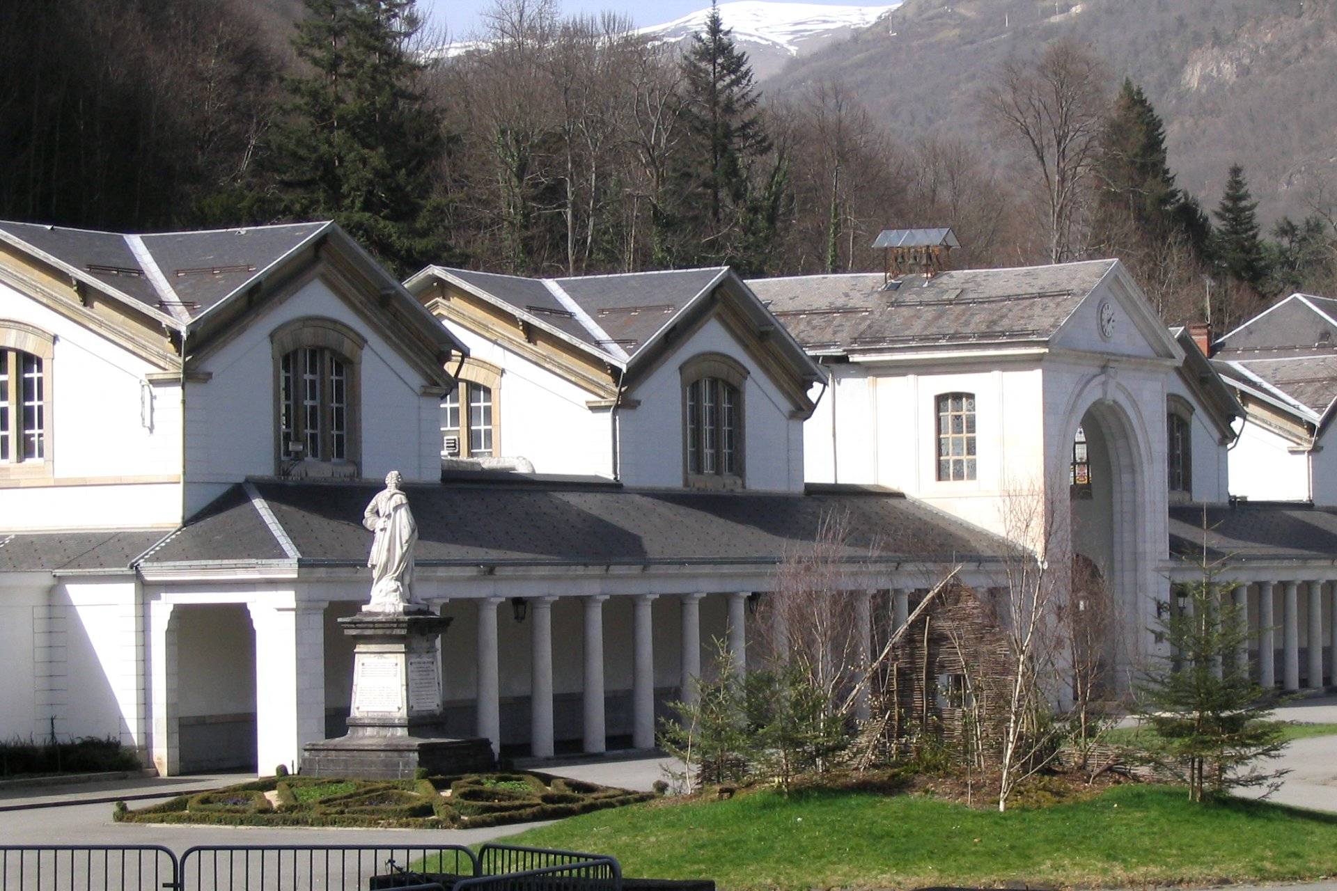 the thermal baths of Luchon